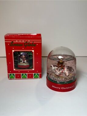 Vintage Dakin Christmas Teddy Bear Snow Globe 1987 Holiday Moments